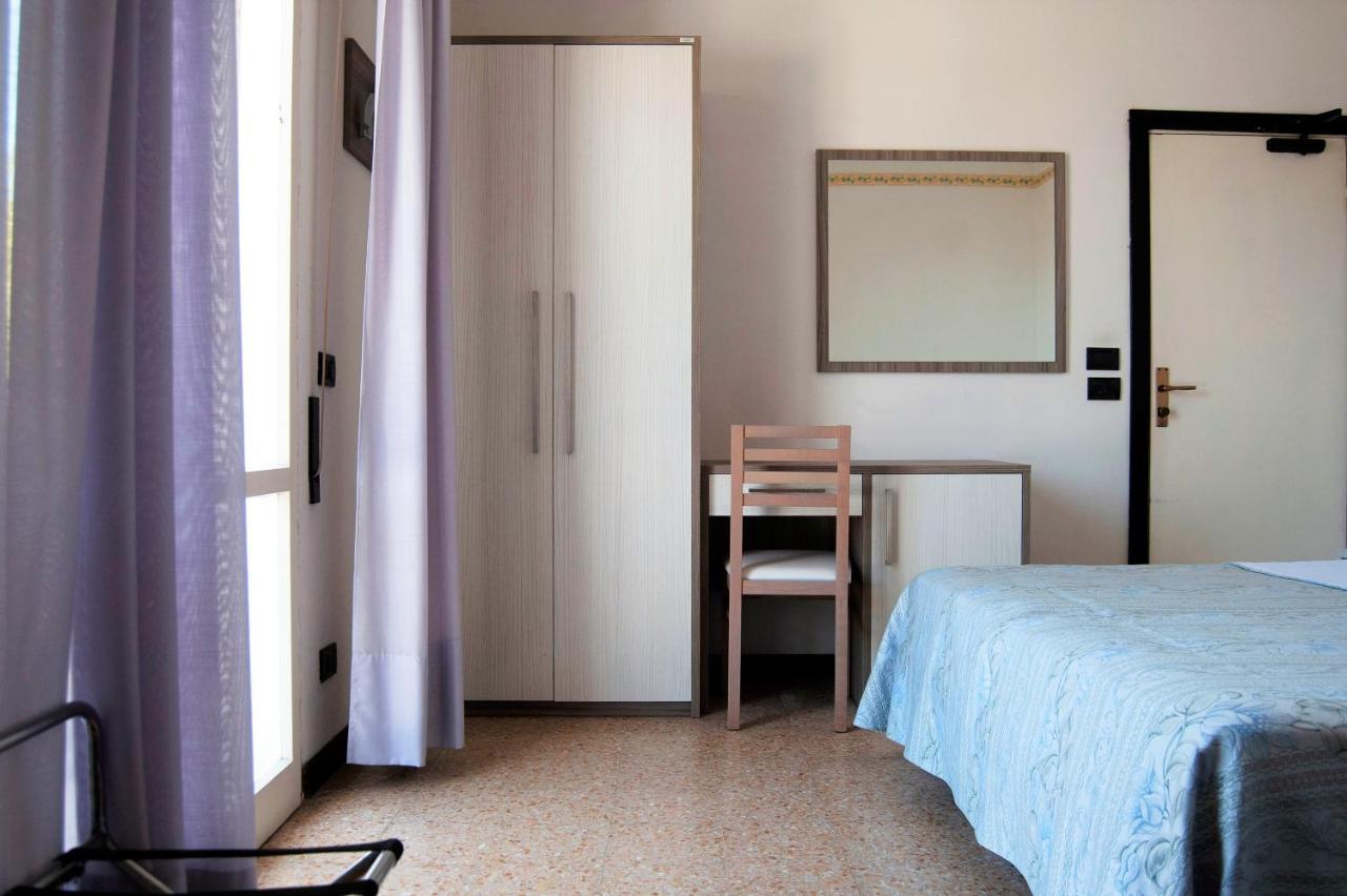 Hotel Ardesia Rimini Eksteriør bilde