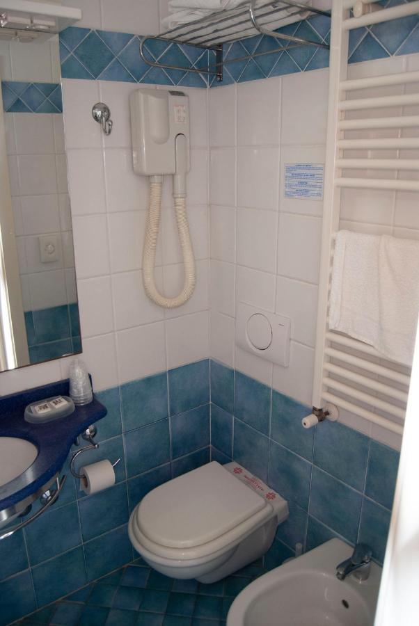 Hotel Ardesia Rimini Eksteriør bilde