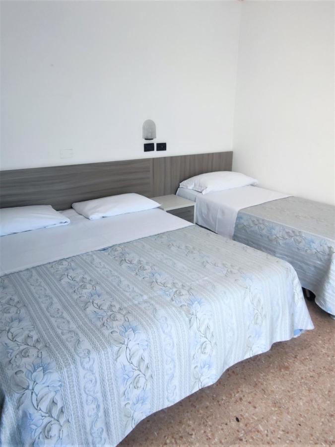 Hotel Ardesia Rimini Eksteriør bilde